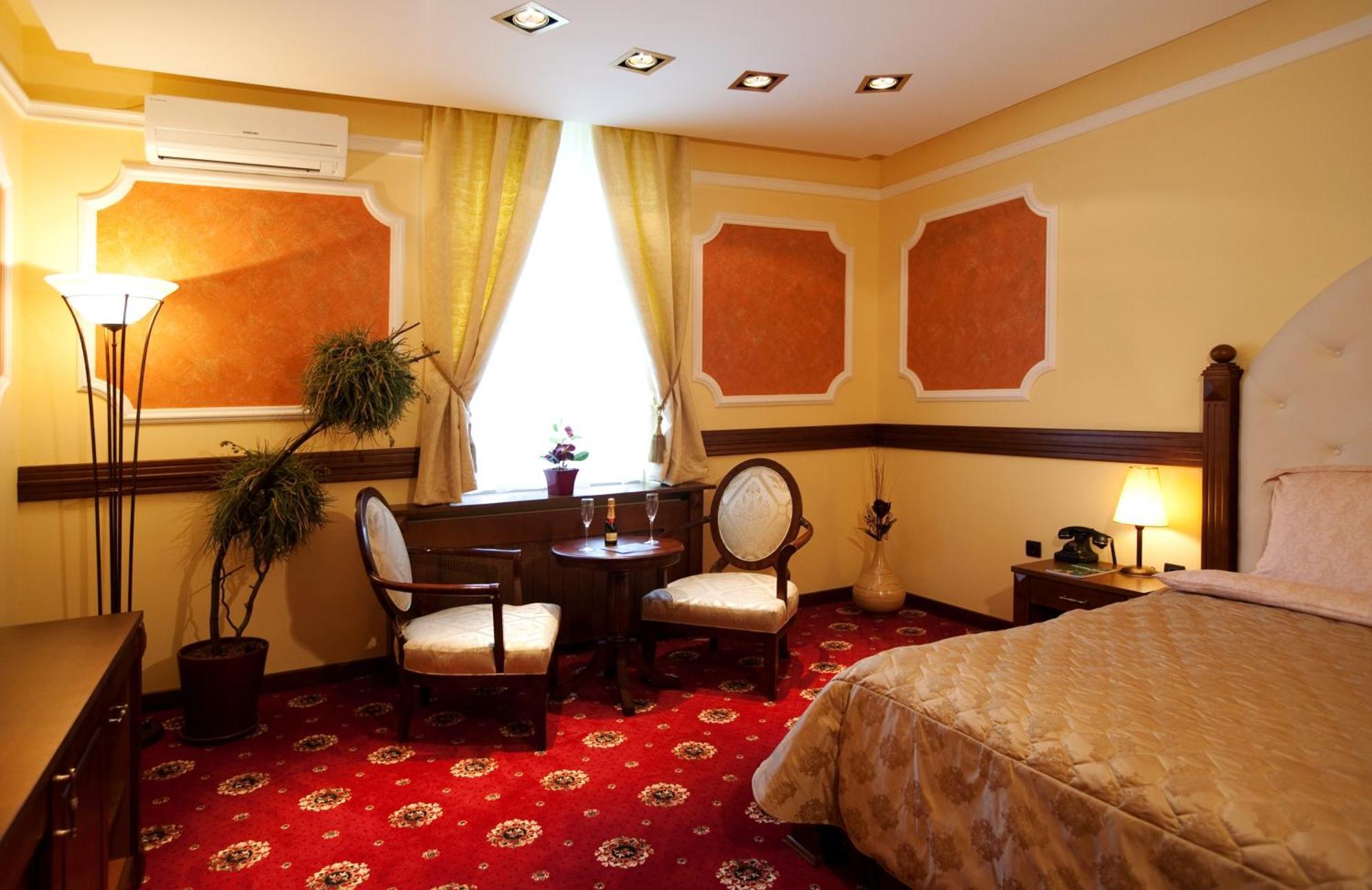 Manjez Centar Hotel เบลเกรด ภายนอก รูปภาพ